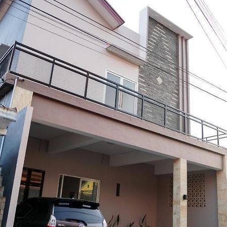 Wangi Homestay Banyuwangi  Εξωτερικό φωτογραφία