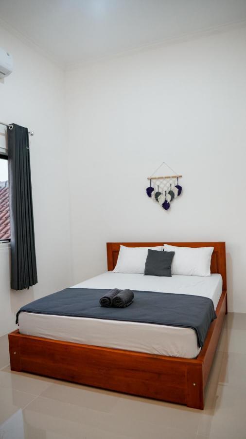 Wangi Homestay Banyuwangi  Εξωτερικό φωτογραφία