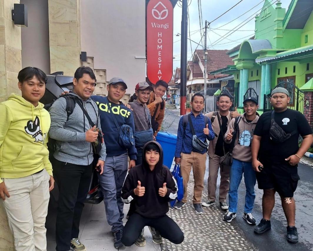Wangi Homestay Banyuwangi  Εξωτερικό φωτογραφία